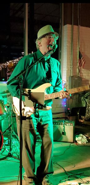 New Year's Eve at Catawba Brewing (62).jpg